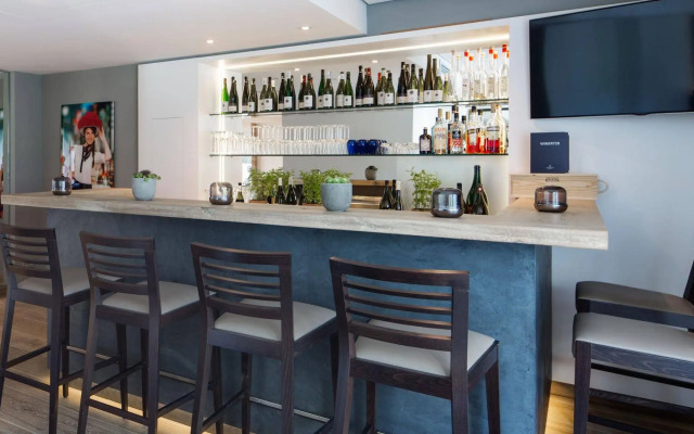 The Alex Hotel