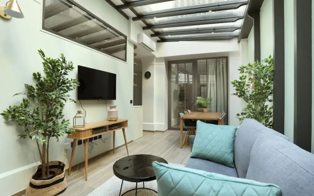 Sublime et neuf appartement Saint Germain des Pres ( Notre Dame Des Champs)