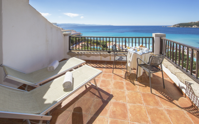 COLONNA GRAND HOTEL CAPO TESTA, a Colonna Luxury Beach Hotel, Santa Teresa Sardegna