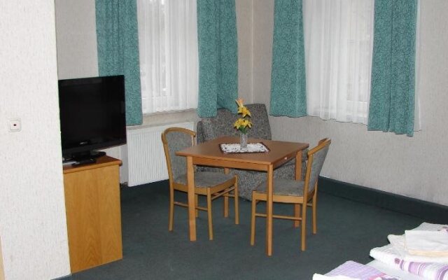 Hotel-Restaurant-Adler