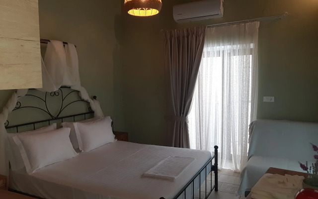 Paraskevi's Luxury Studios