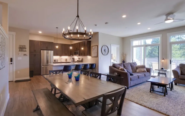 Stunning Winter Park Condo Near Slopes!