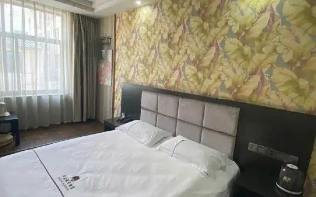 Impression Holiday Hotel