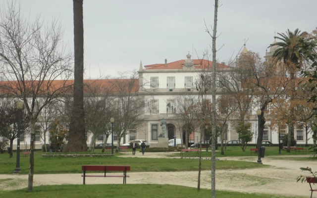 Oporto Like Home IV - Mezzanine