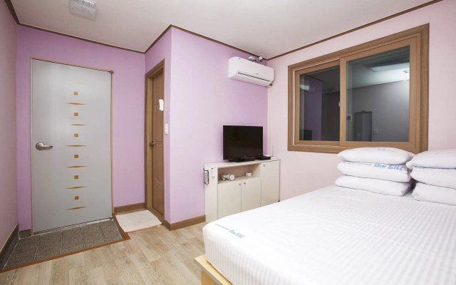 Guest House The Hill
