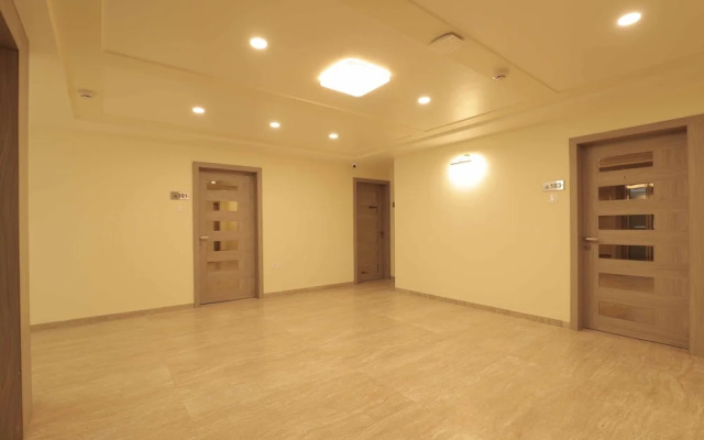 Pride Biznotel Gir Sasan