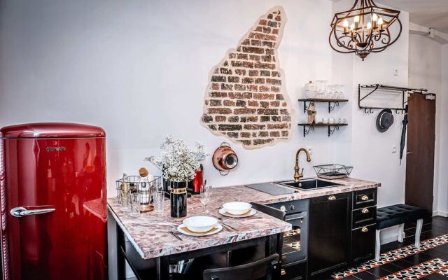 Queen Studio - LoftAffair