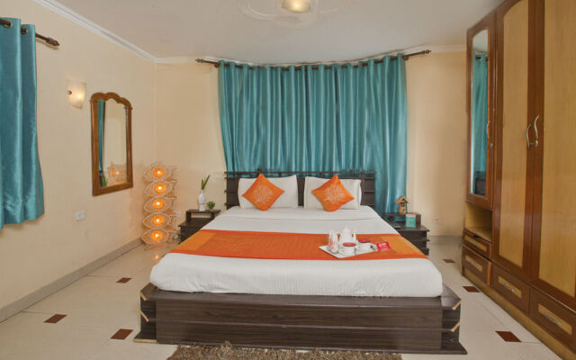 OYO Rooms Cyber Hub DLF