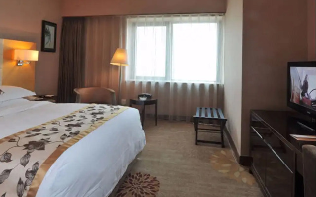 China Palace Hotel C