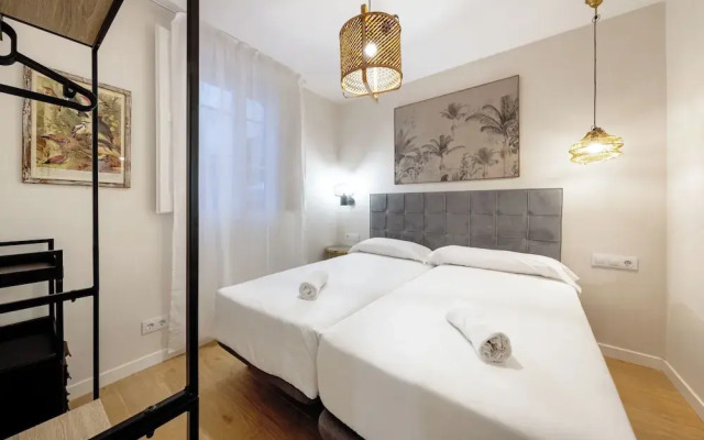 BeBarceloner Eixample Apartments