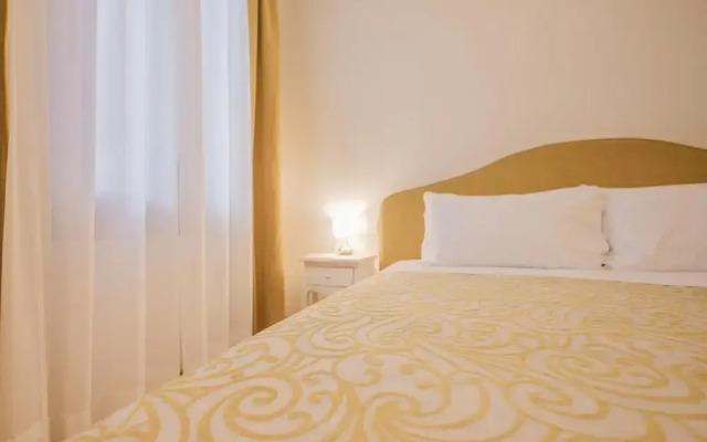 Santo Stefano Palace