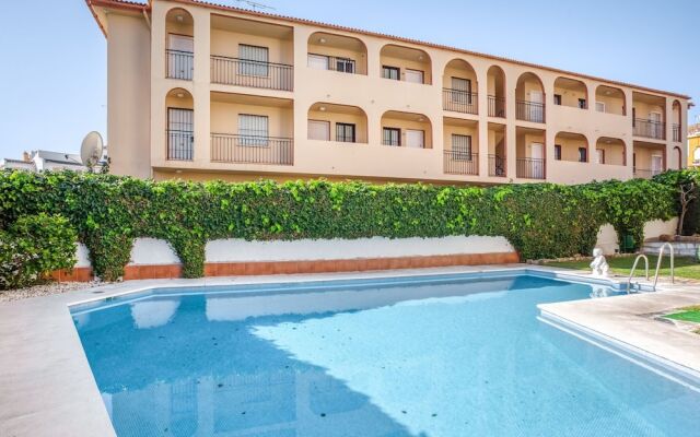 Modern Apartment in Torremolinos With Swimming Pool