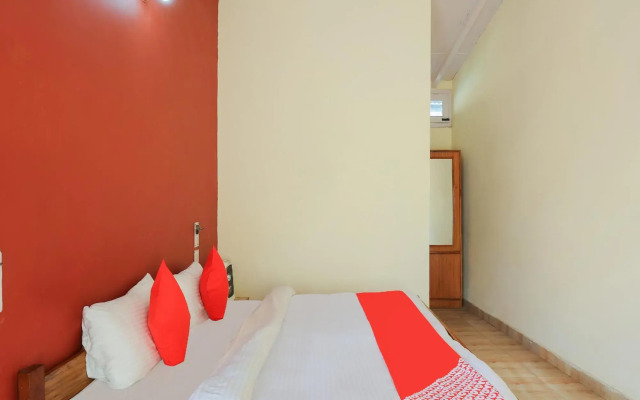 OYO Flagship 86192 Hotel Tulip