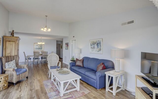 Shorewood 507 by RedAwning