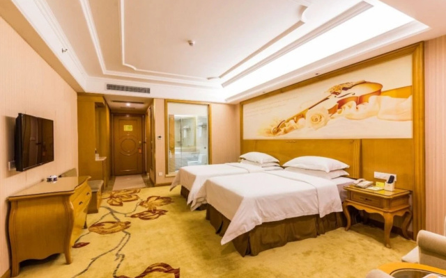 Vienna Hotel (Guangzhou Airport Road Huangshi) — фото 2