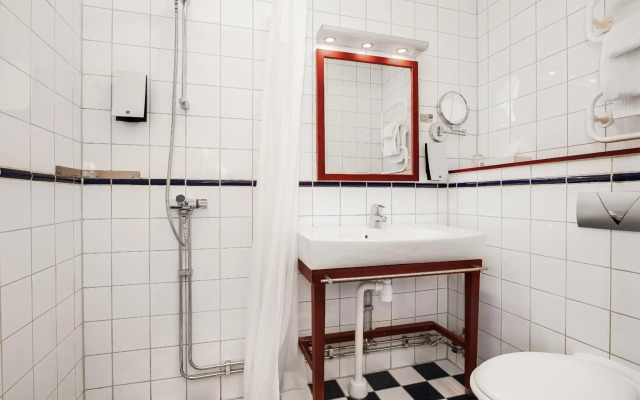 Home Hotel Kung Oscar