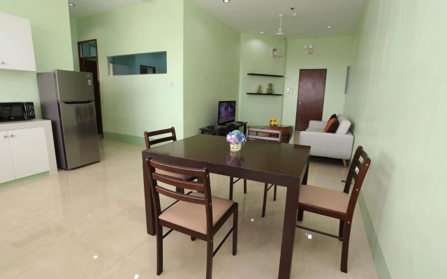 Alicia Tower Residences - Adult Only - Hostel