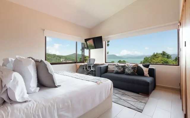 Villa Camila Unmatched Lake Views