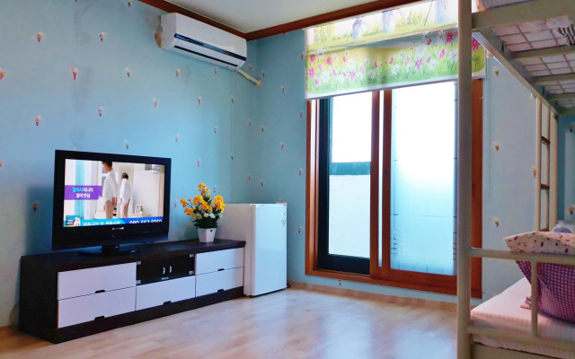 Good Moments sharehouse