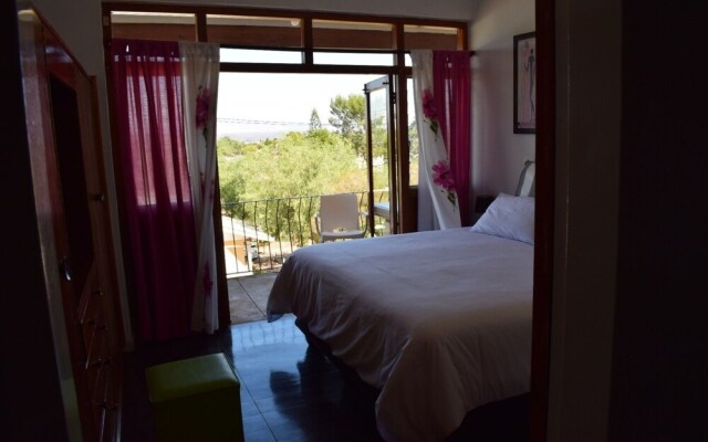 Oudtshoorn Homestay Accommodation