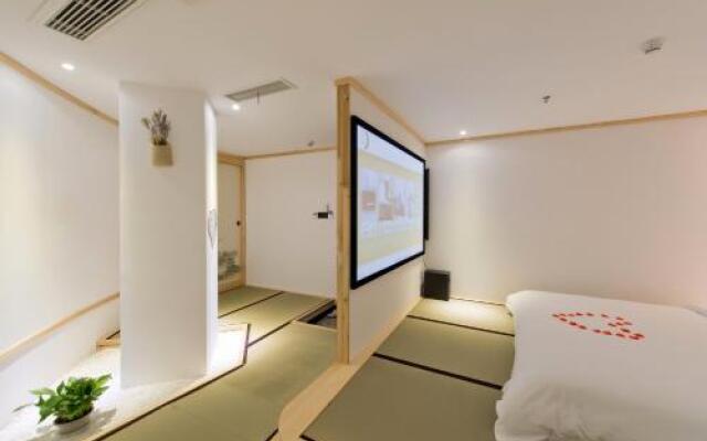 Yueming Siji 3D Cinema Hotel