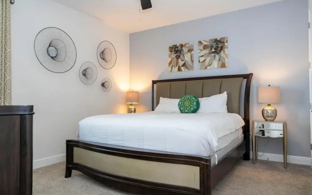 510 BS - 5BD Elegant Escape: Private Haven