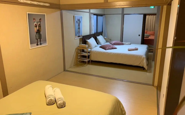 North Shinjuku house