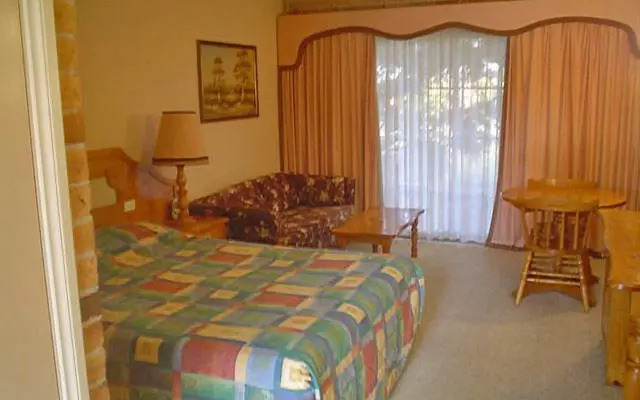 Coachmans Rest Motor Lodge