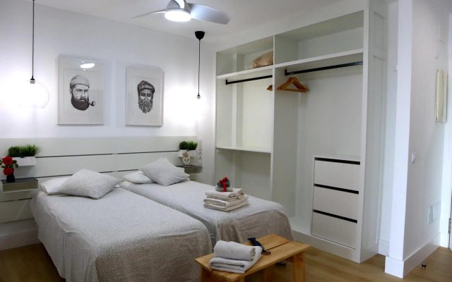 Durmiendo sobre el mar, Vivienda La Baja