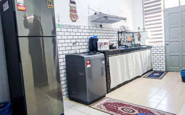 Warm Stay BBQ Event Pool Wedding at Port Dickson by HCK – Kitchen – Teluk Pelanduk