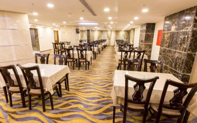 Kiona Al-Azizia Hotel
