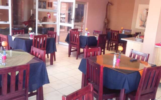 Cactus Inn