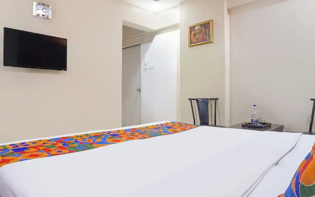 Fabhotel Royal Residency - Nr Phoenix mall