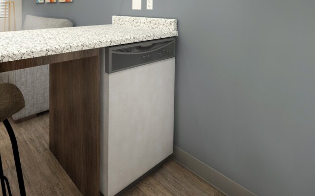 Stay APT Suites Alexandria-Fort Belvoir