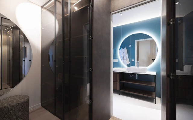 1.75 Paris La Source