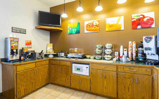 Quality Inn St. Cloud West