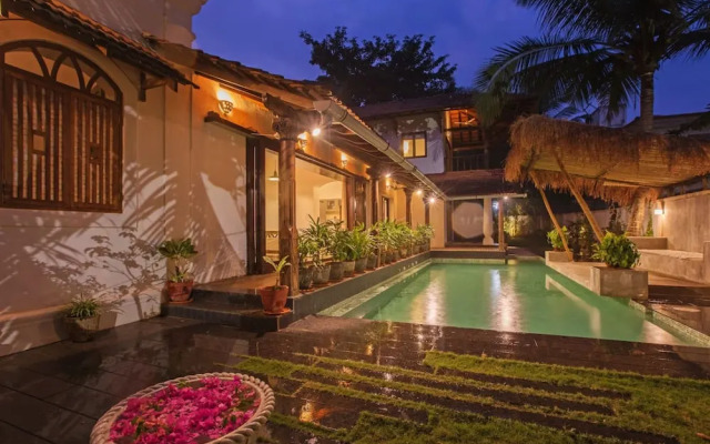 Salt by Hireavilla - 4BR w Heated Pool in Siolim
