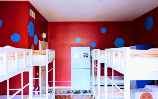 Purple Nest Hostel