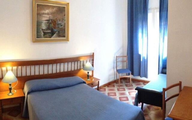 Hostal Portbou