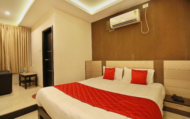 OYO Flagship 11531 Sathya Lodge