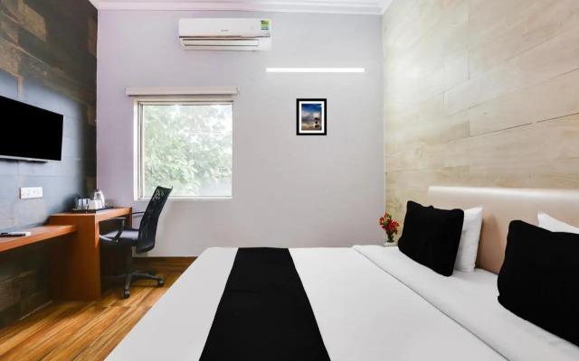 Ridgewood Palace By OYO Rooms