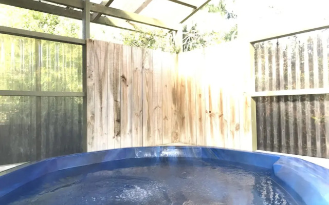 Parakai Geothermal Motel