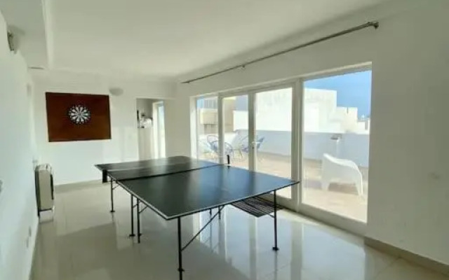 Hard to come by - modern & huge house in Sliema