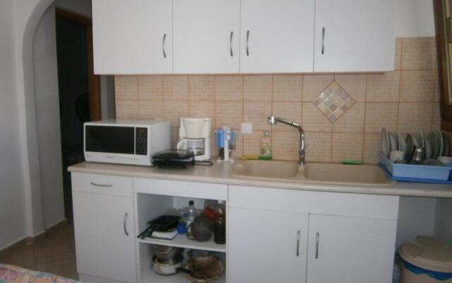 Moraki Apartment