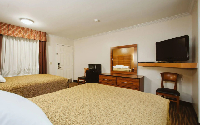 Palace Inn Wayside