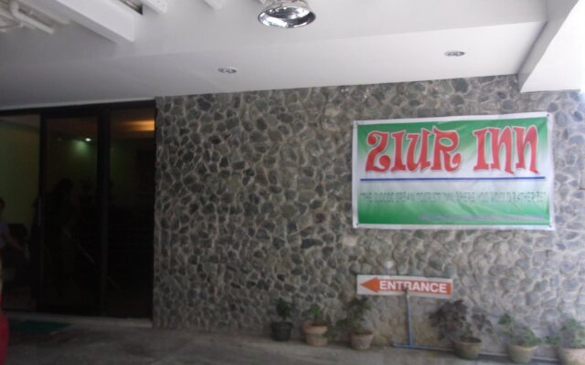 Ziur Inn