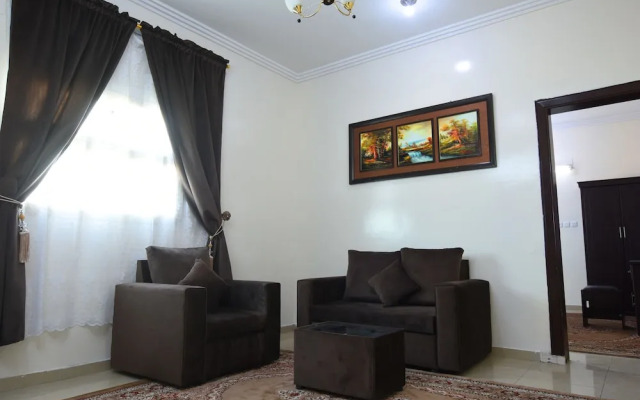 Al Eairy Furnished Apartments Hail 3