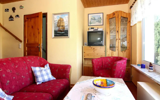 Holiday House, Barth