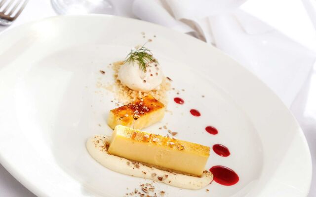 The Mercure Sheffield Kenwood Hall Hotel & Spa