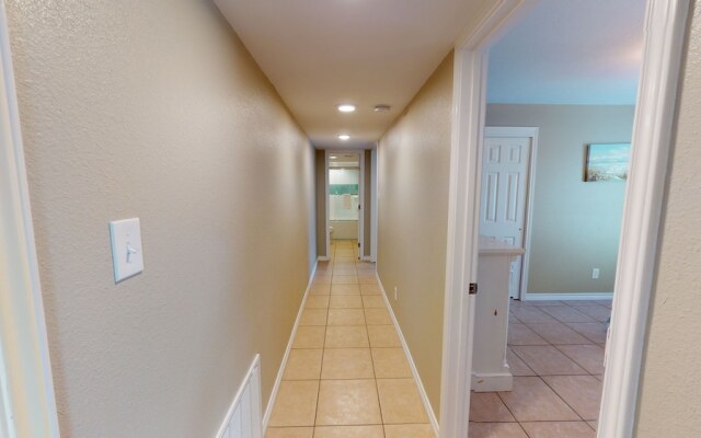 Island 120 3 Bedroom Condo